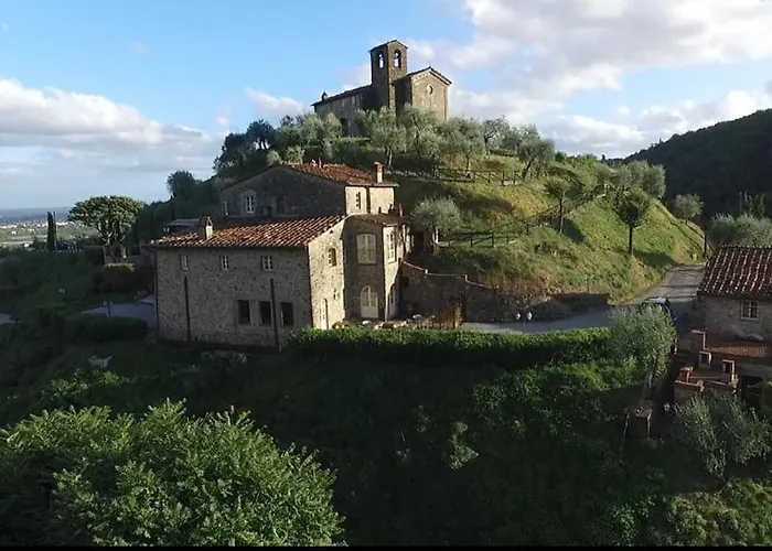 Mammolino - Medieval Mini-villa With Jacuzzi And Stunning Views